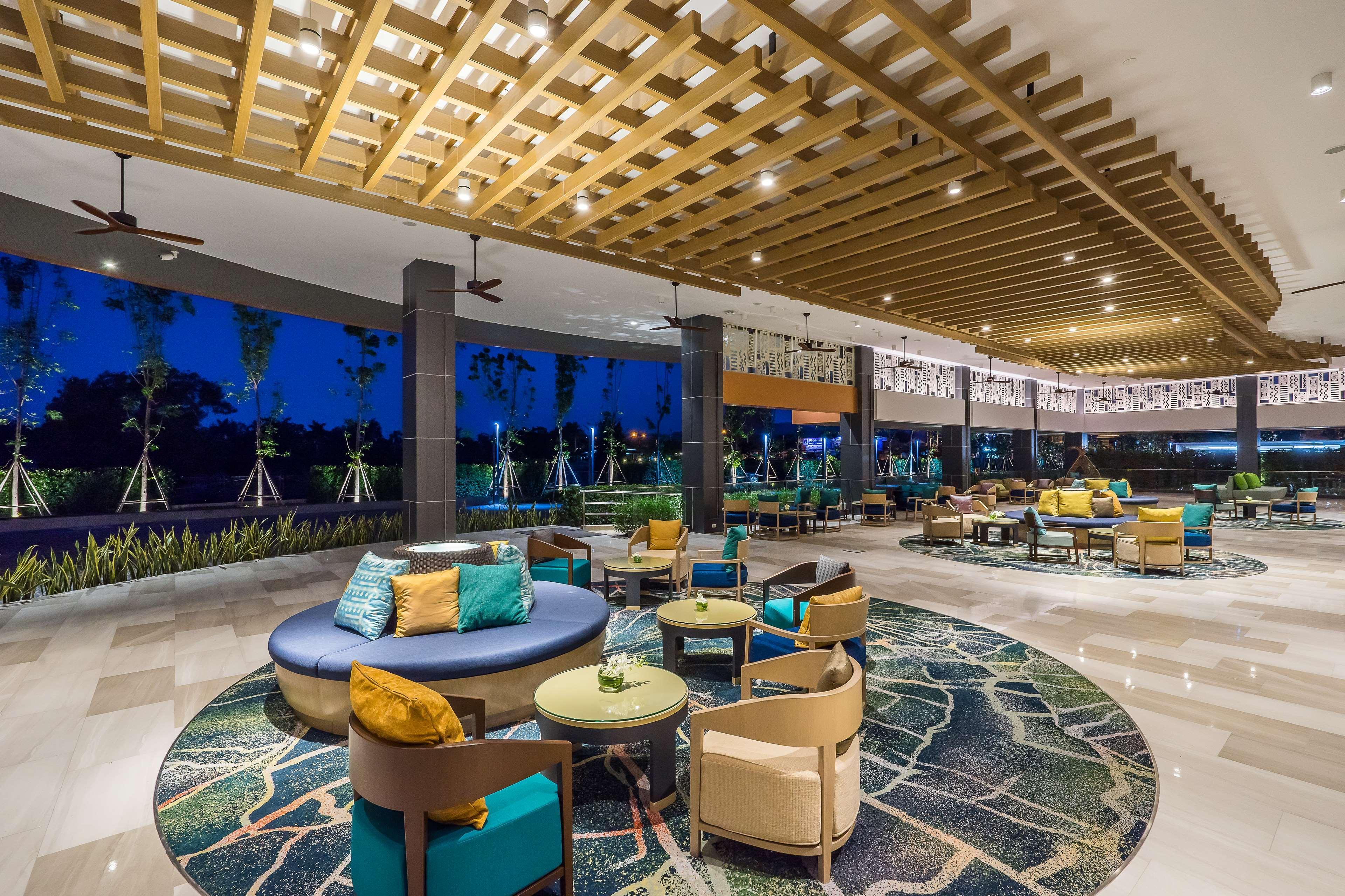 Avani+ Hua Hin Resort Cha-Am Exterior photo