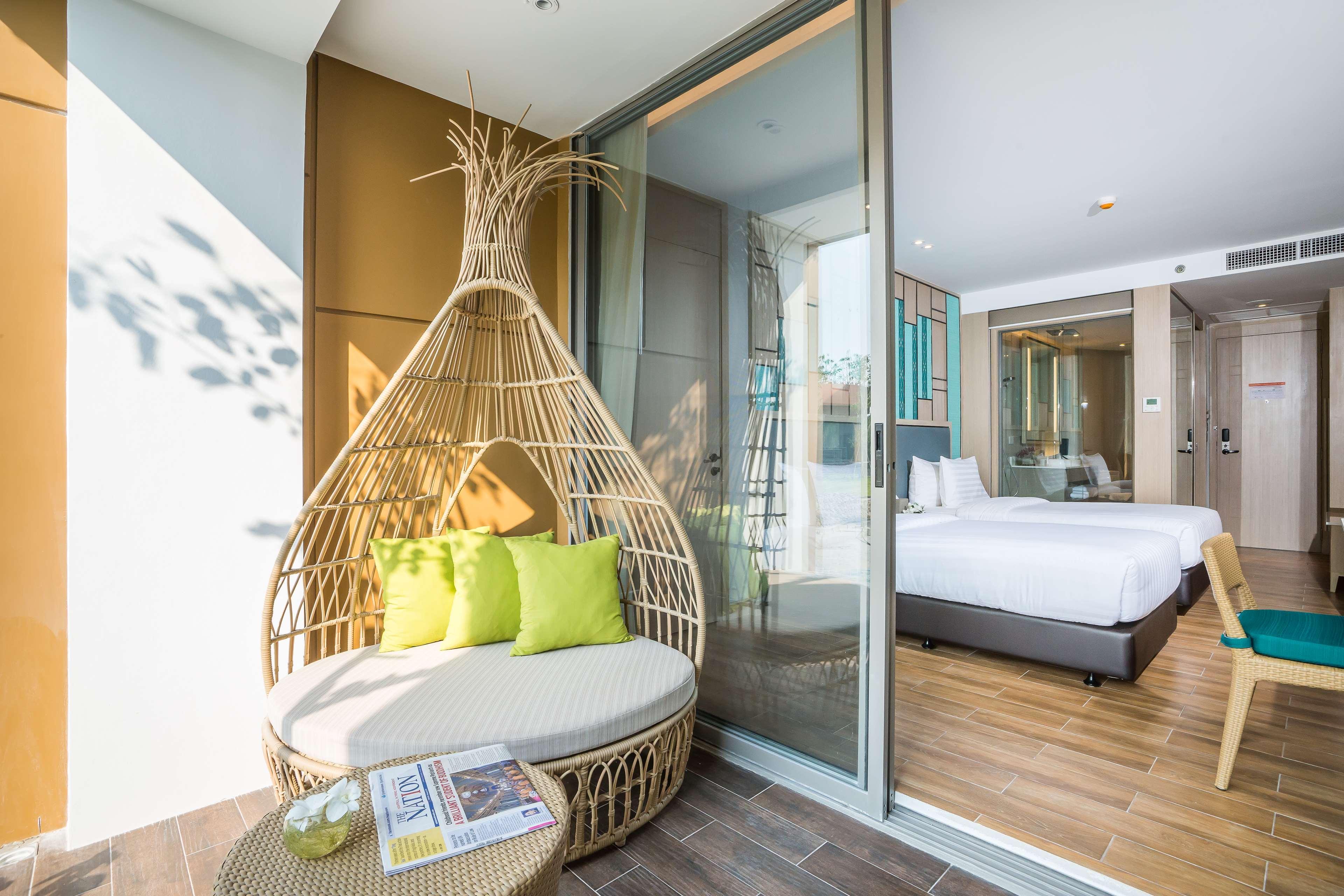 Avani+ Hua Hin Resort Cha-Am Exterior photo