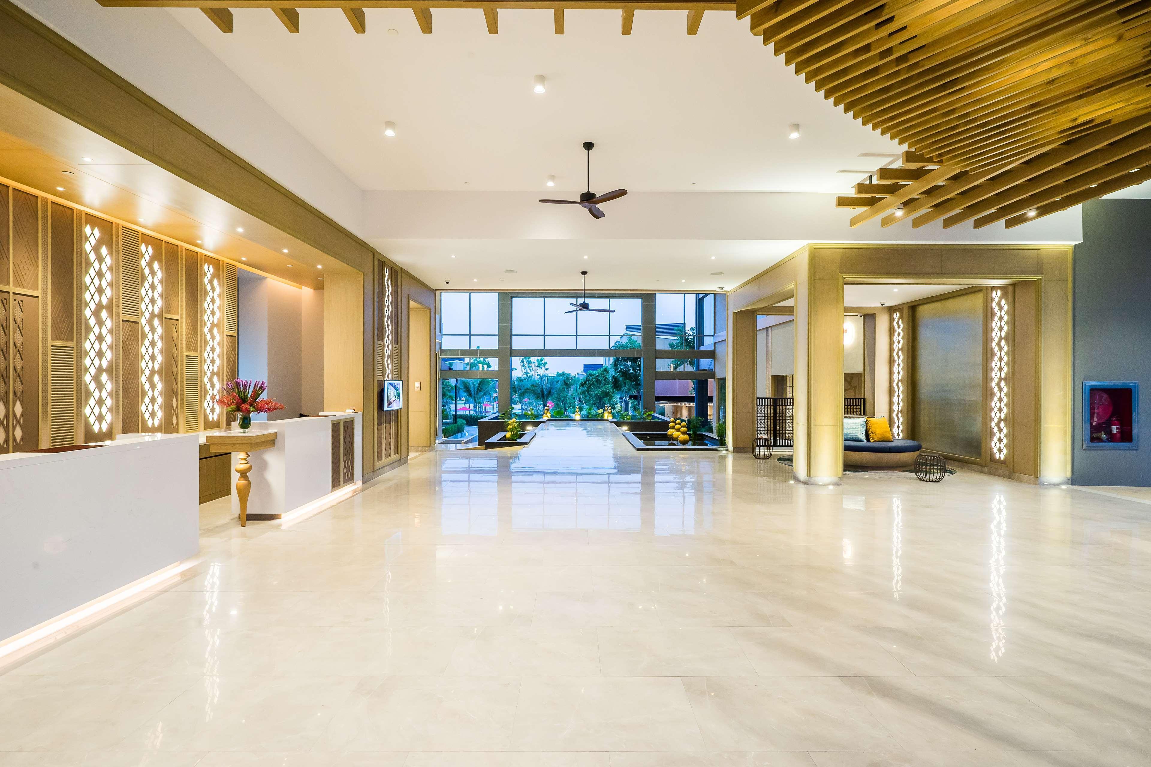 Avani+ Hua Hin Resort Cha-Am Exterior photo