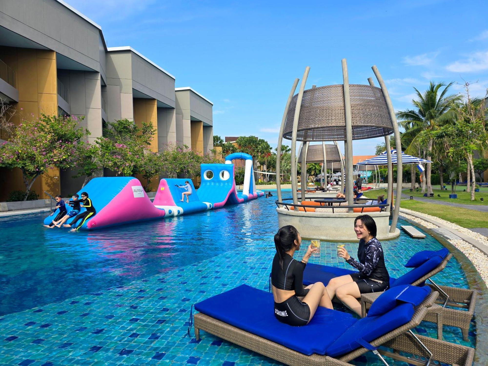 Avani+ Hua Hin Resort Cha-Am Exterior photo