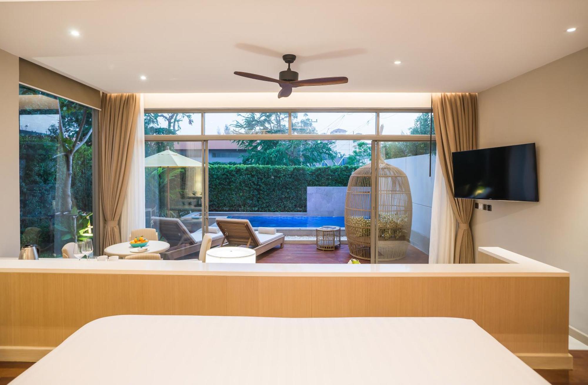 Avani+ Hua Hin Resort Cha-Am Exterior photo